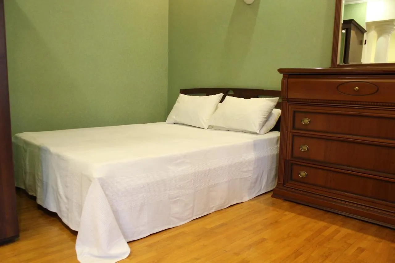 Центр Печерск Метро Зверинецкая, Печерская Apartment Kyiv Ukraine
